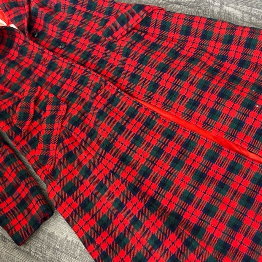 Pendleton Plaid Virgin Wool Coat - image 11